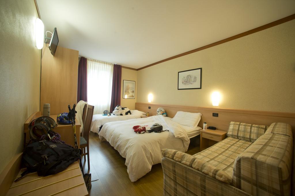 Hotel Vittoria Folgaria Szoba fotó