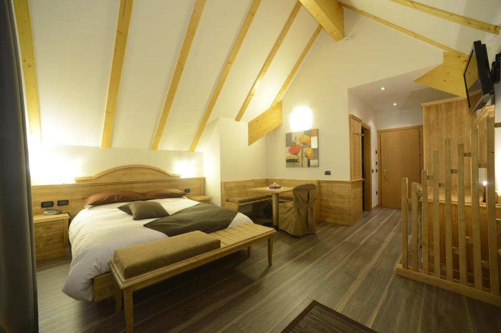Hotel Vittoria Folgaria Szoba fotó