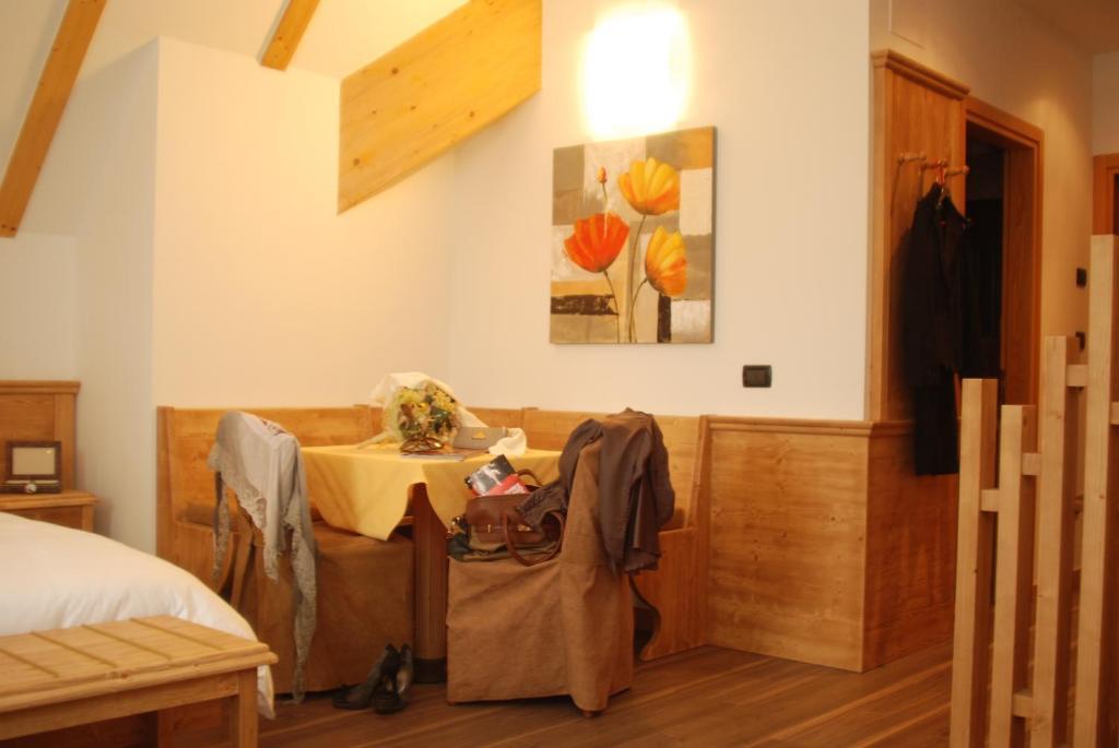Hotel Vittoria Folgaria Szoba fotó